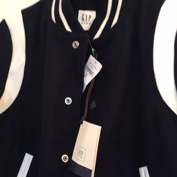 NWT Gap Kids Varsity jacket in size medium 8 - Picture 5 of 8